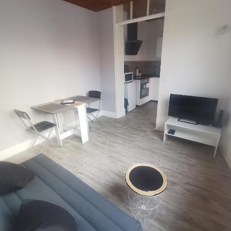 Appartement Avec Terrasse Vichy Dış mekan fotoğraf